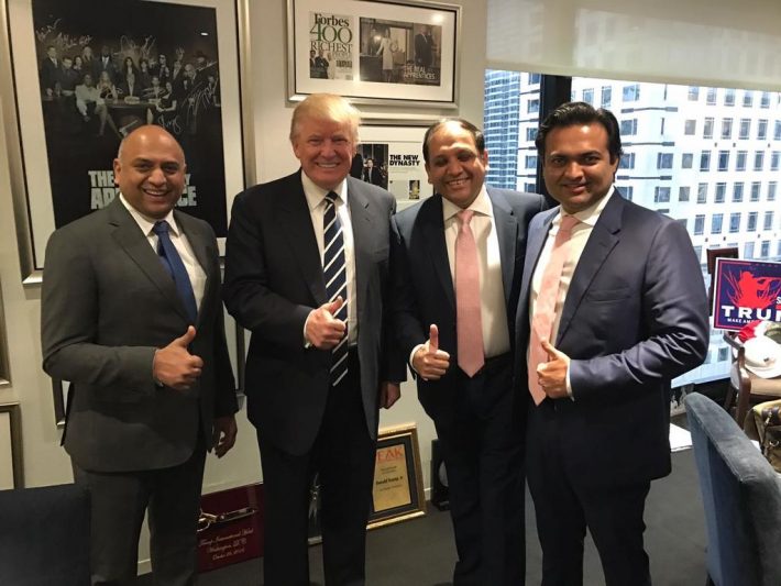 Empresários indianos se reuniram com Donald Trump na Trump Tower depois da vitória do magnata na eleição presidencial (Reprodução/Twitter)