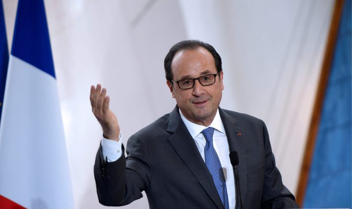 O presidente francês, François Hollande, parabenizou Trump de forma fria e alertou para momento de incertezas (FOTO: AFP PHOTO / XAVIER LEOTY)