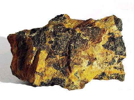 Minério de urânio Pechblenda, de onde se obtém o Polônio
