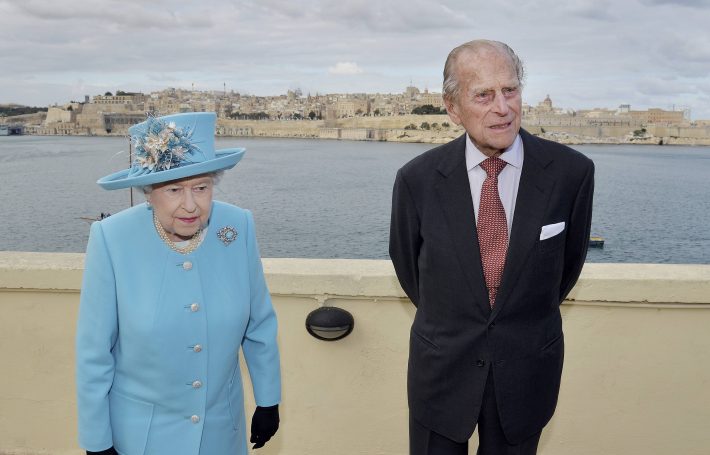O príncice Philip, marido da rainha Elizabeth II, seria o porta-voz da da família real britânica na intervenção da campanha do Brexit
