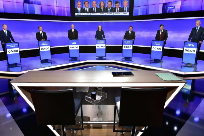 Candidatos de direita à presidência da França participam de último debate antes das eleições primárias (Foto: REUTERS/Christphe Archambault)