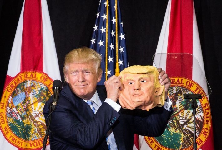 Donald Trump em campanha. Foto: Loren ElliotThe Tampa Bay Times via AP
