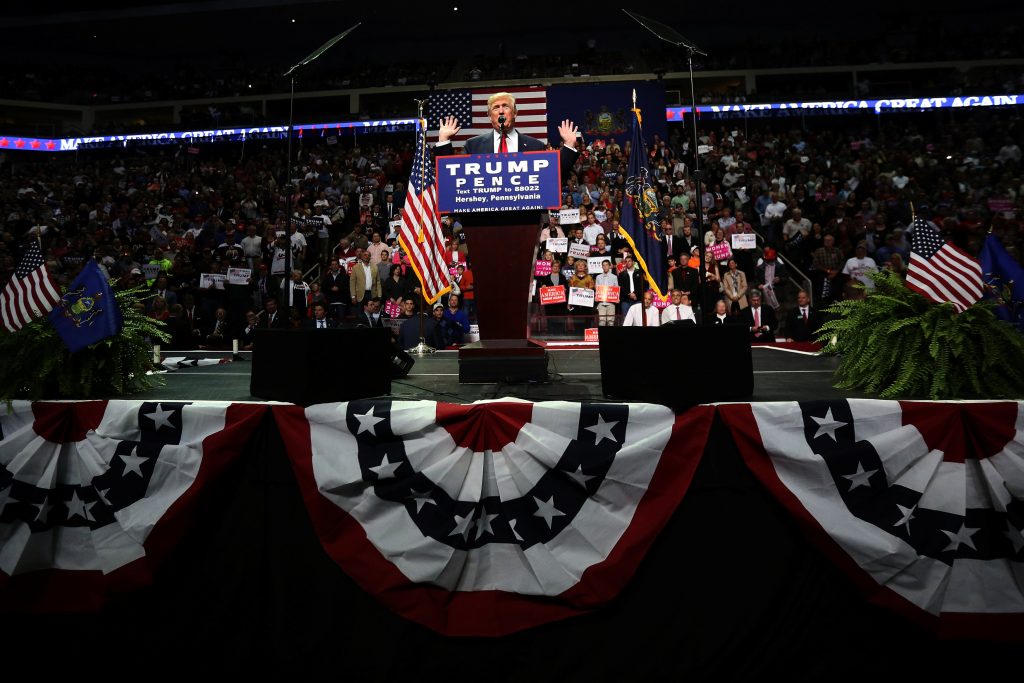 Republican presidential nominee Donald Trump attends a campaign event in Hershey, Pennsylvania, U.S. November 4, 2016. REUTERS/Carlo Allegri