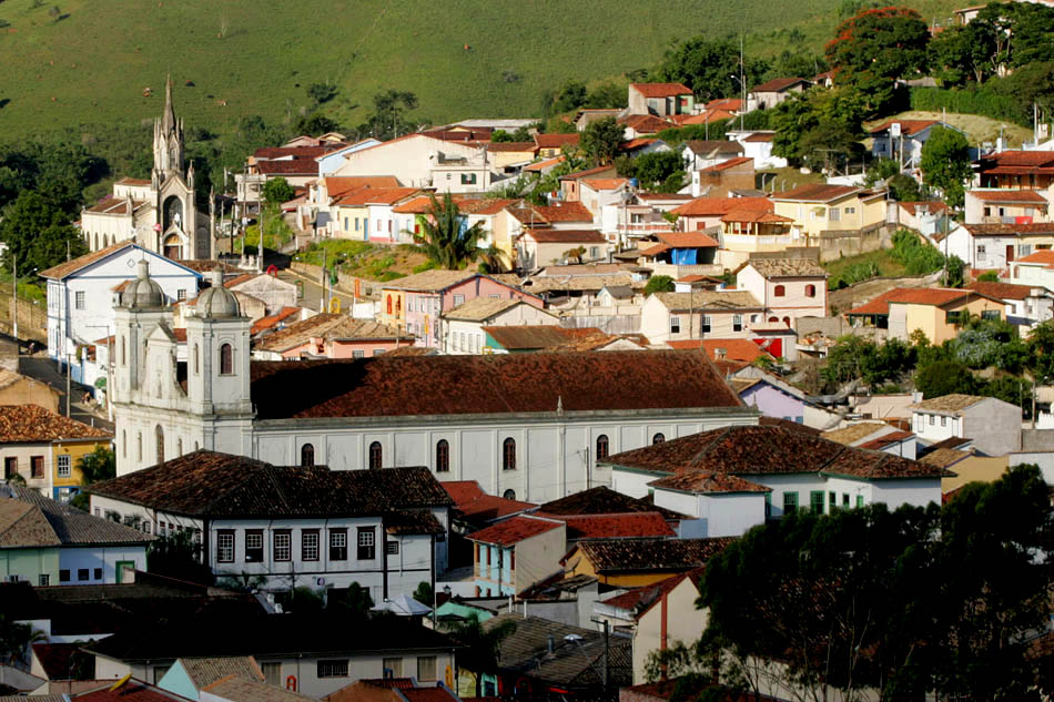 Vista da igreja matriz, São Luiz do Paraitinga, 18/02/2009. Foto: José Patrício/AE