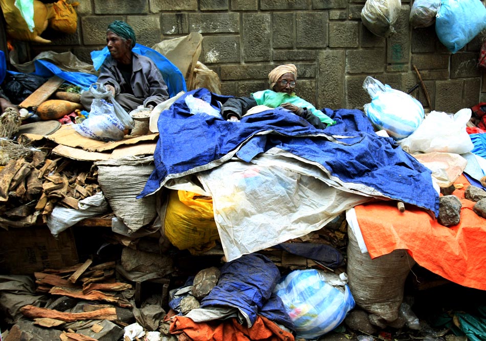 Bairro de Merkato, em Addis Abeba, onde há um grande mercado aberto, local onde se comercializa desde eletrônicos, antiguidades, tecidos e até temperos. 02.09.2008. Foto: Juca Varella/AE