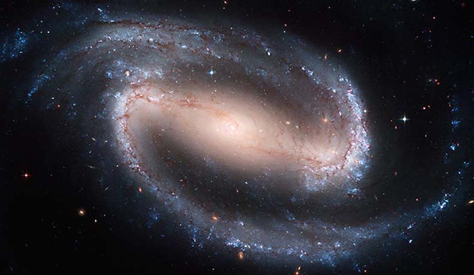 Galáxia espiral NGC 1300. Foto: Nasa, AEE
