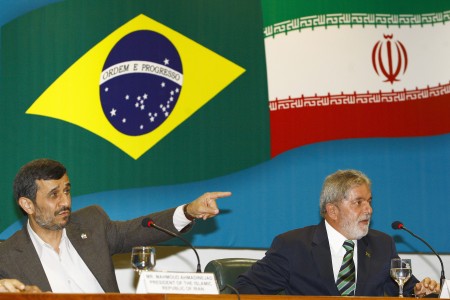 Ahmadinejad e Lula: aproximação (Foto:Dida Sampaio/AE)