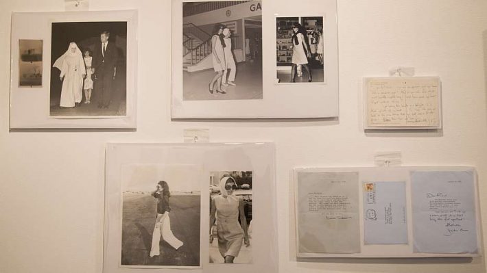 Objetos, desenhos, fotografias de Jacqueline Kennedy serão leiloados 